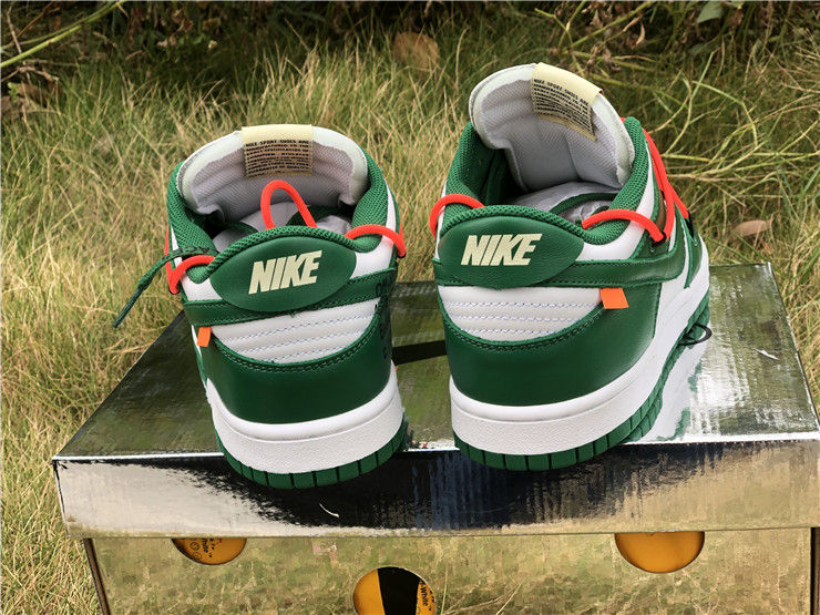 Thumbnail: Off-White x Nike Dunk - Low "Pine Green"