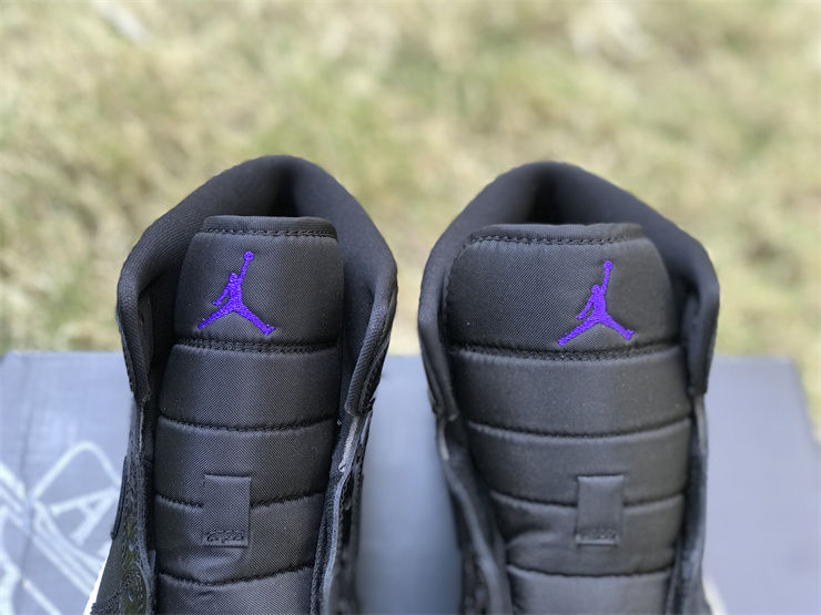 Thumbnail: Air Jordan 1 - Mid "Space Jam"