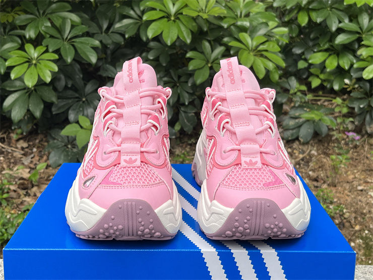 Thumbnail: Adidas Ozthemis