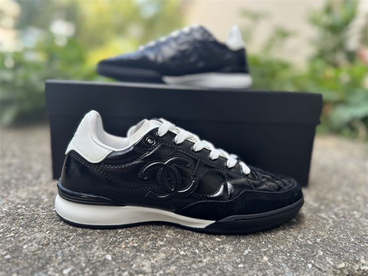 Thumbnail: Chanel Sneakers