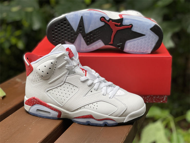 Thumbnail: Air Jordan 6 "Red Oreo"