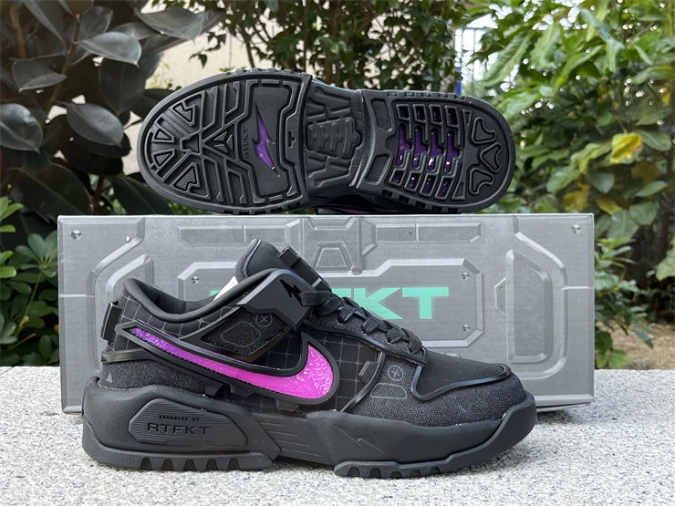 Thumbnail: RTFKT  x Nike Dunk - Low Genesis "Void"