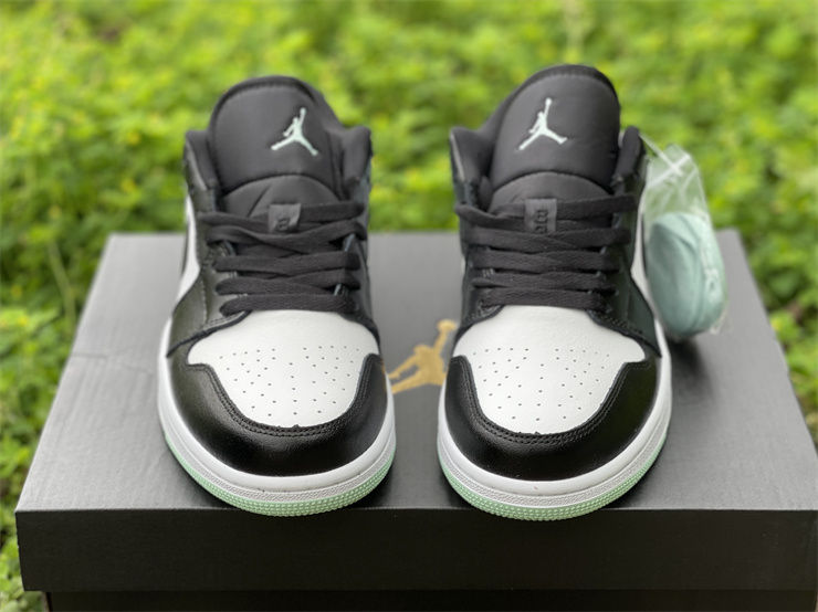 Thumbnail: Air Jordan 1 - Low "Tie Dye"