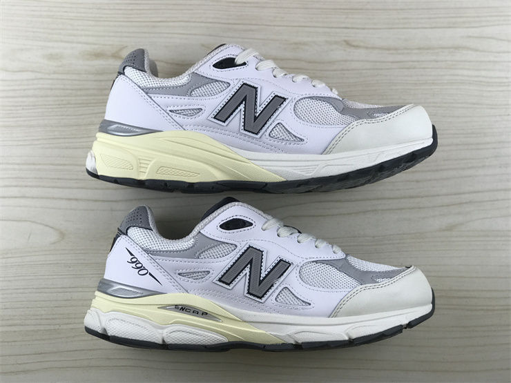 Thumbnail: Teddy Santis x New Balance 990v3 Made In USA "Sea Salt"