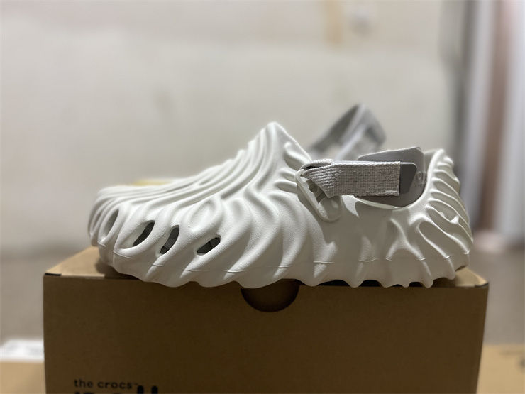 Thumbnail: Salehe Bembury x Crocs Pollex Clog "Spackle"