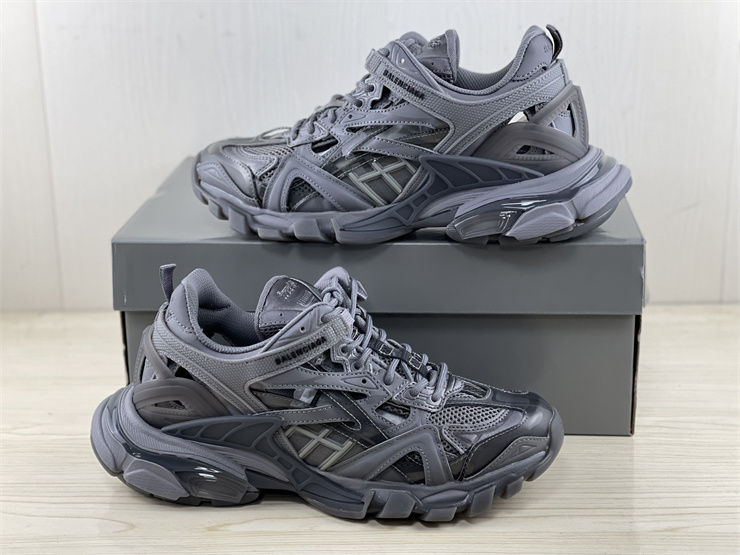 Thumbnail: Balenciaga Track.2 Sneaker