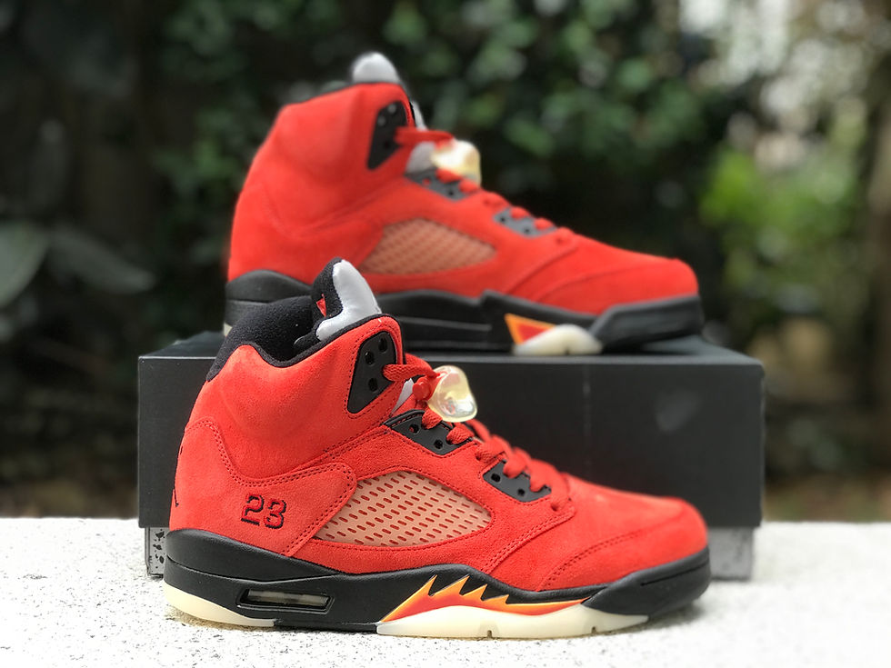 Thumbnail: Air Jordan 5 "Dunk on Mars"
