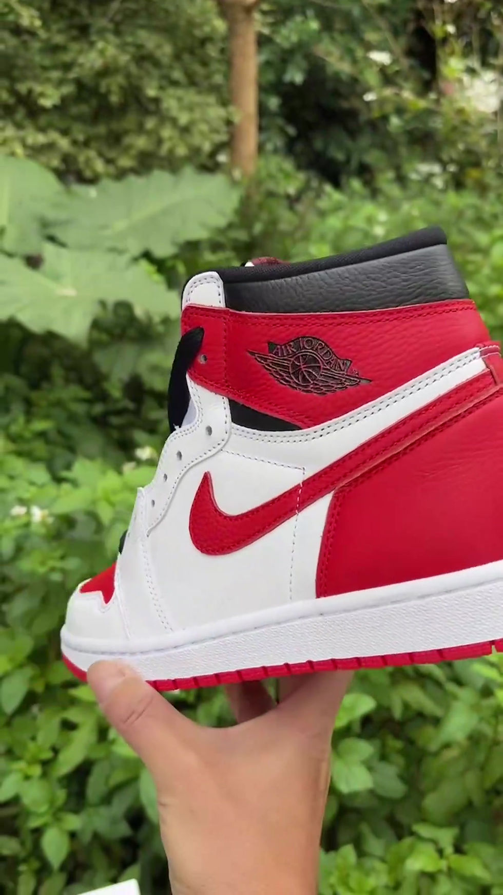 Thumbnail: Air Jordan 1 - High "Heritage"