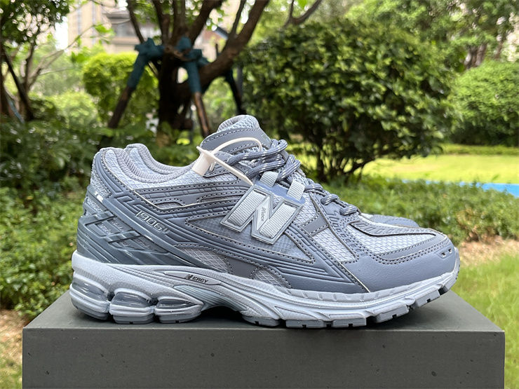 Thumbnail: New Balance 1906U "Arttic Grey"