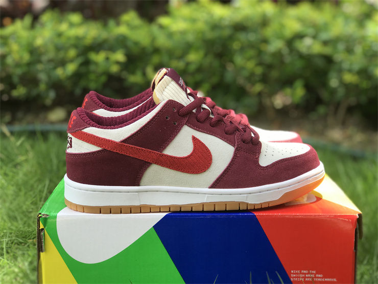 Thumbnail: Skate Like a Girl x Nike Dunk - Low