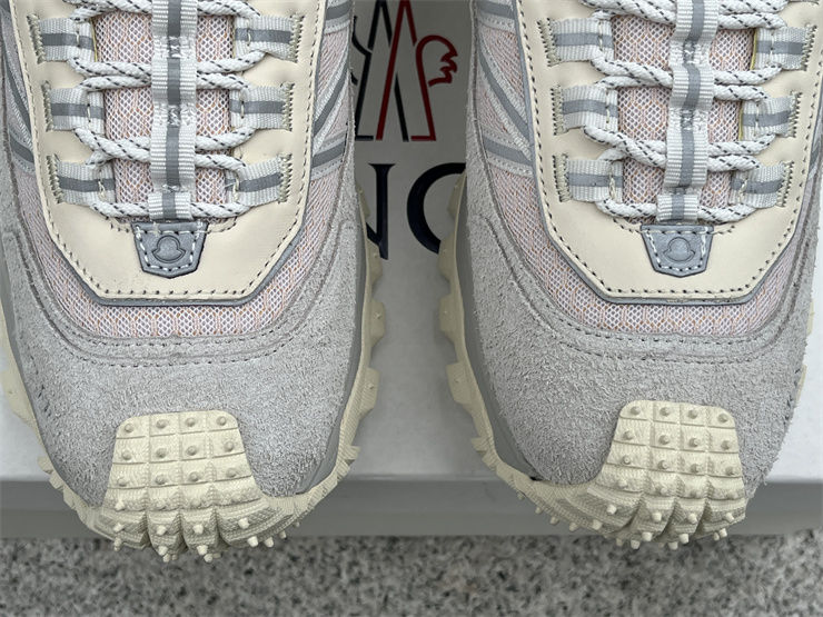 Thumbnail: Moncler Trailgrip GORE-TEX- Low