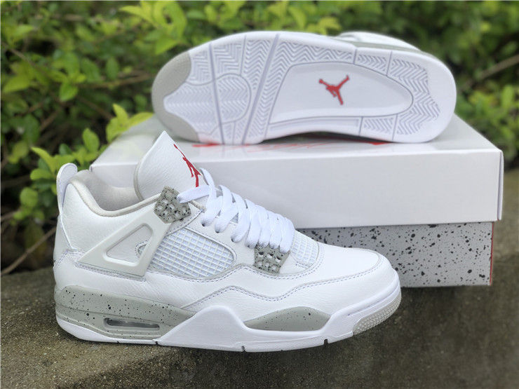Thumbnail: Air Jordan 4 "White Oreo"