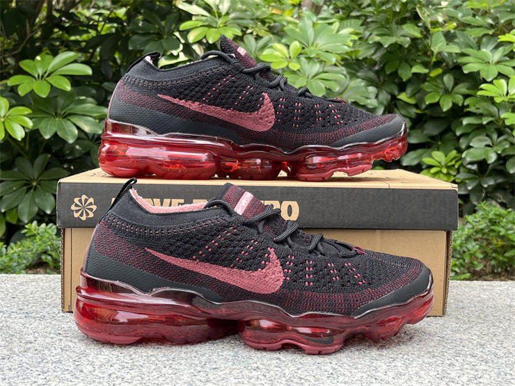 Thumbnail: Air VaporMax 2023 FlyKnit "Black Cedar"