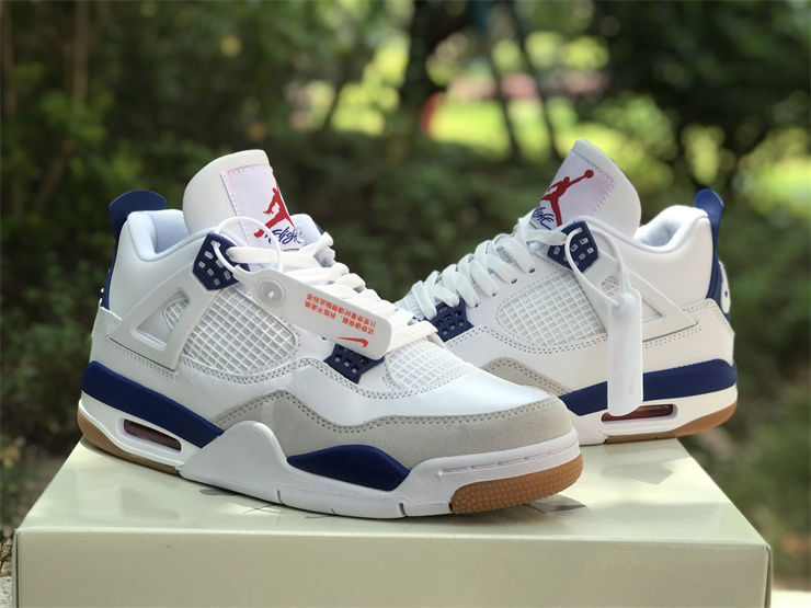 Thumbnail: Nike SB x Air Jordan 4