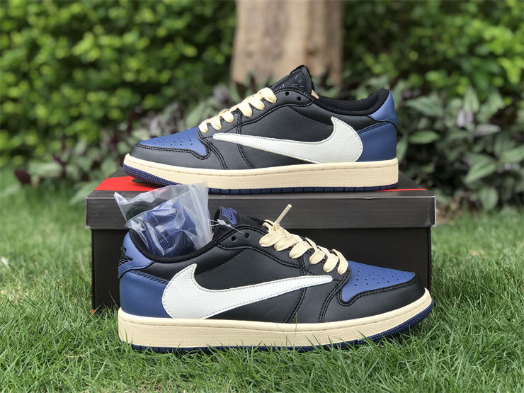 Thumbnail: Travis Scott x Air Jordan 1 - Low