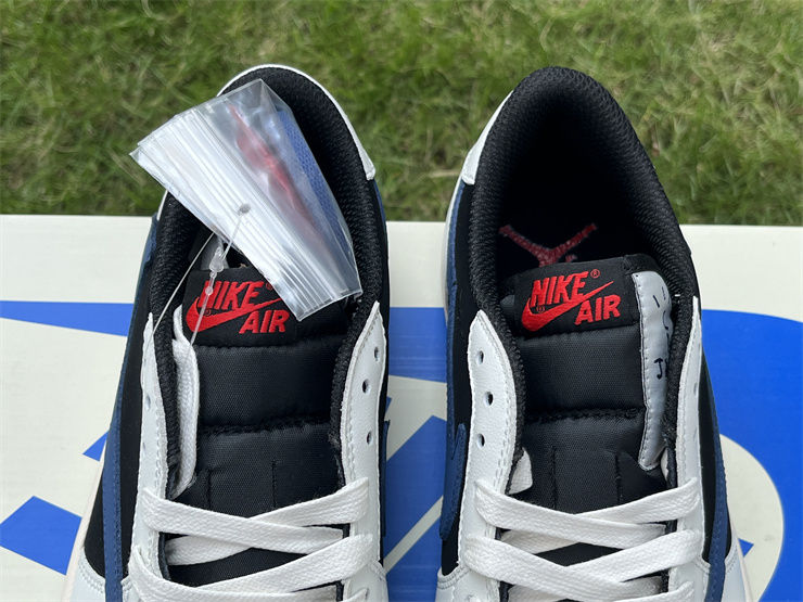 Thumbnail: Travis Scott x Air Jordan 1 - Low