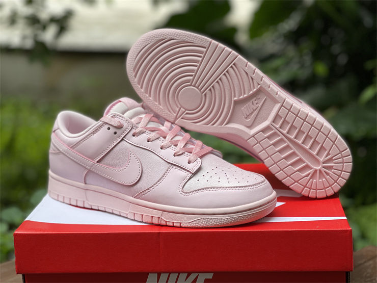 Nike Dunk - Low "Prism Pink"