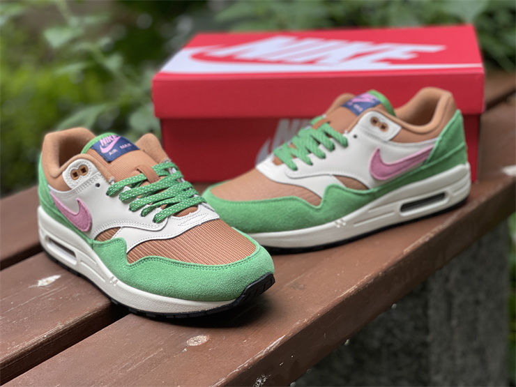 Thumbnail: Nike Air Max 1 "Treeline"