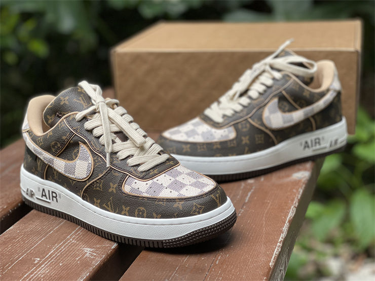 Thumbnail: Louis Vuitton x Nike Air Force 1 - Low "Monogram Damier"