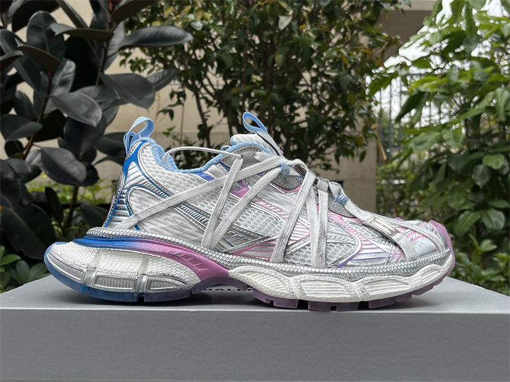 Thumbnail: Balenciaga 3XL Extreme Laces Sneaker