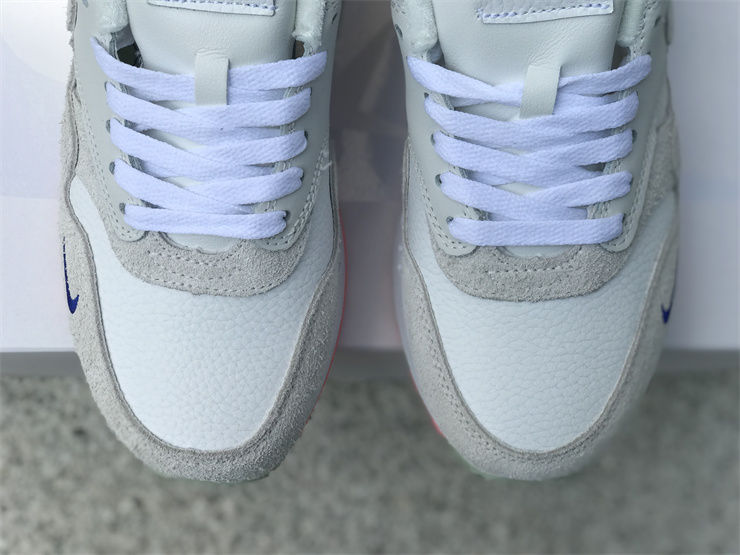 Thumbnail: Nike Air Max 1 "Pom Pom Polka Dots"