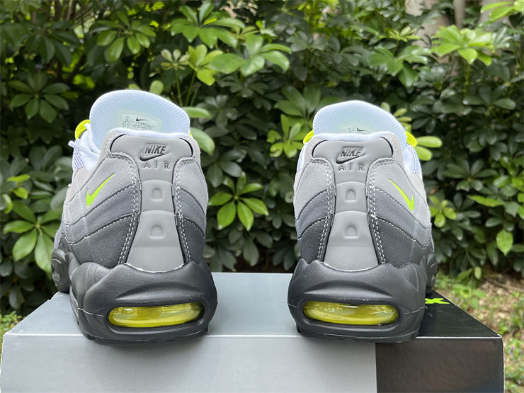 Thumbnail: Nike Air Max 95 OG "Neon" 2025