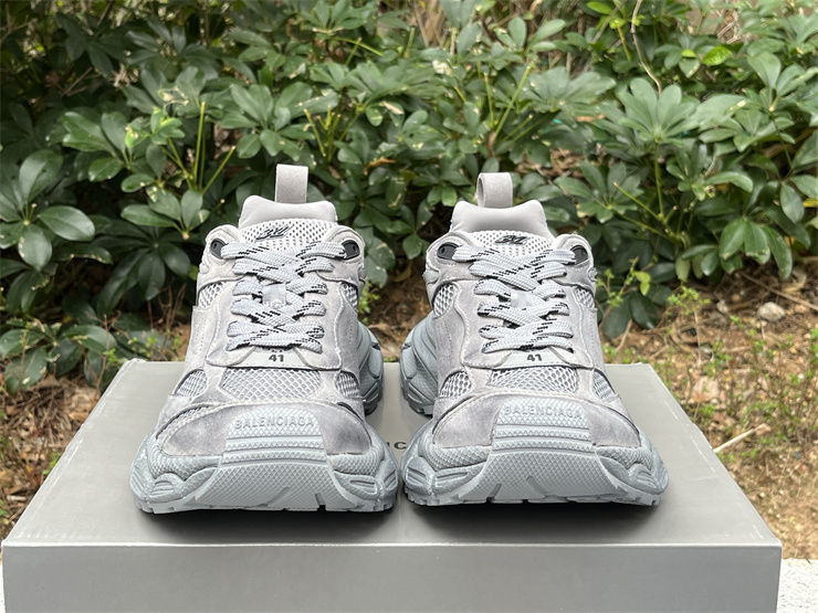 Thumbnail: Balenciaga 3XL Sneaker