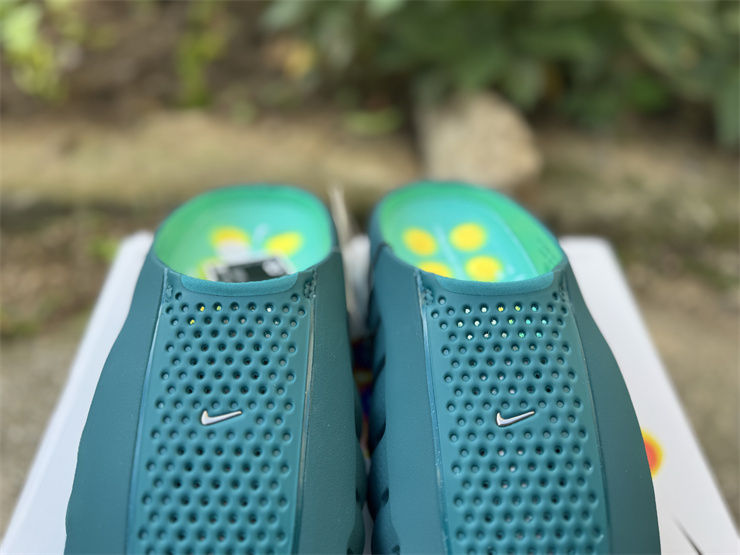 Thumbnail: Nike Mind 001 'Geode Teal'