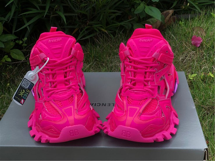 Thumbnail: Balenciaga Track.2 Sneaker