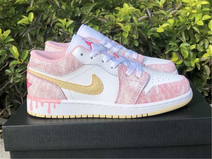 Thumbnail: Air Jordan 1 - Low "Strawberry Ice Cream"