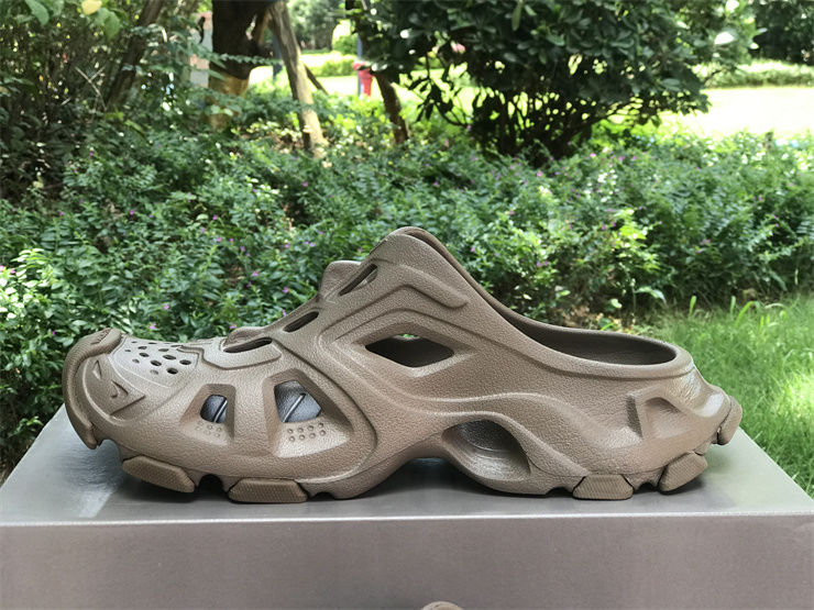 Thumbnail: Balenciaga HD - Mule