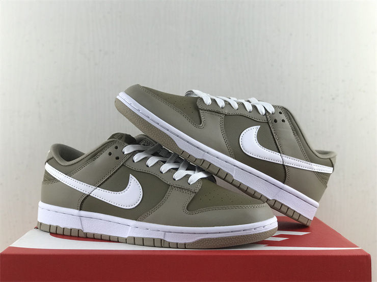 Thumbnail: Nike Dunk - Low "Judge Grey"