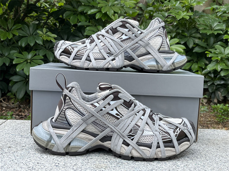 Thumbnail: Balenciaga 3XL Extreme Lace Sneaker