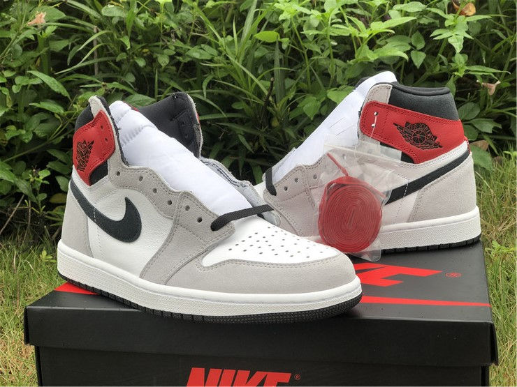Thumbnail: Air Jordan 1 - High "Smoke Grey"