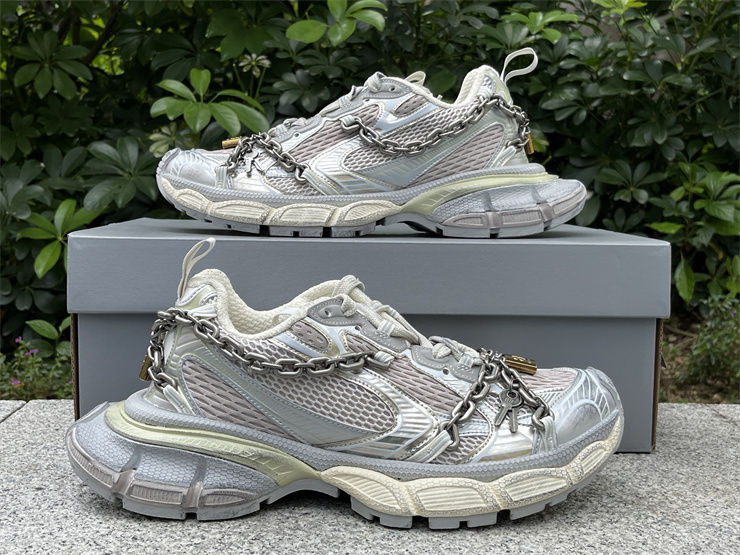 Thumbnail: Balenciaga 3XL Chain Mesh Fashion Sneaker