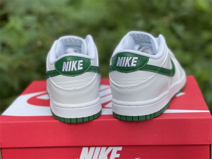 Thumbnail: Nike Dunk - Low "Green Noise"