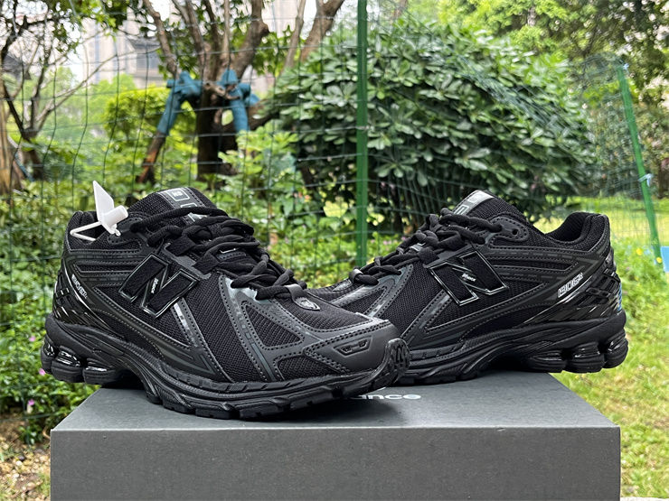 Thumbnail: New Balance 1906R "Triple Black"