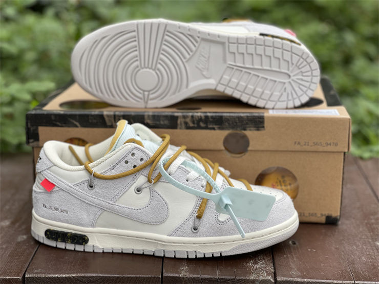 Thumbnail: Off-White x Nike Dunk - Low "Lot 37 of 50"