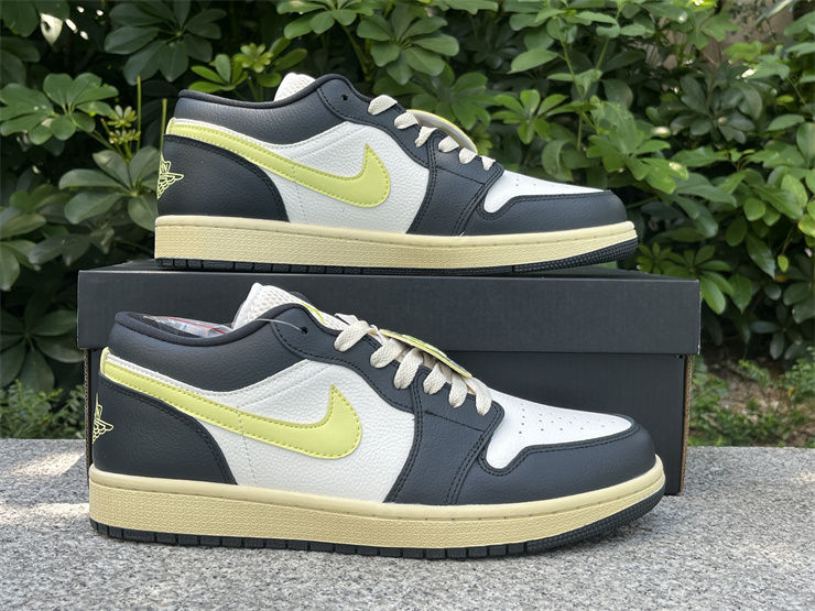 Thumbnail: Air Jordan 1 - Low "Fall League"