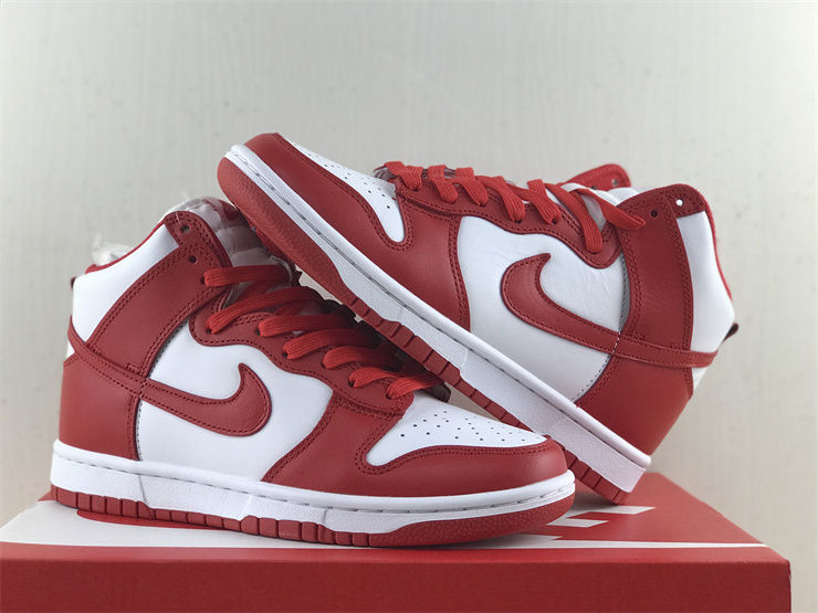 Thumbnail: Nike Dunk - High "Championship Red"