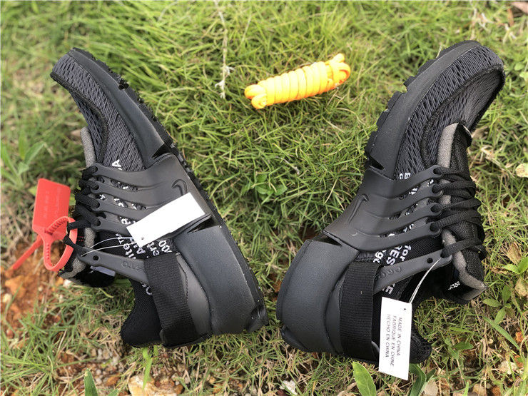 Thumbnail: Off-White x Nike Air Presto "Black"