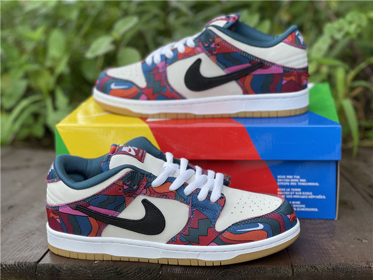 Thumbnail: Parra x Nike Dunk - Low "Abstract Art"