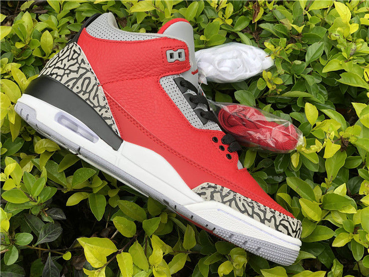 Thumbnail: Air Jordan 3 "Unite"