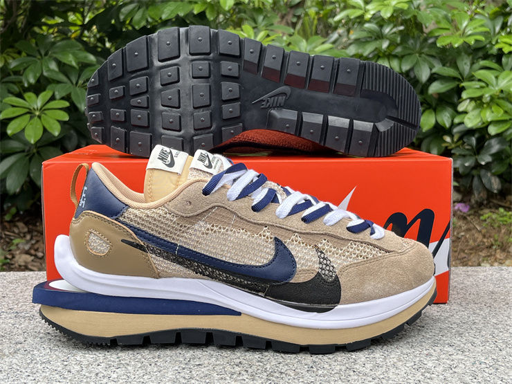 Thumbnail: sacai x Nike VaporWaffle "Sesame Blue Void"