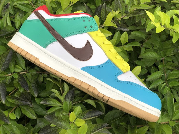 Thumbnail: Nike Dunk - Low "Free.99 - White"