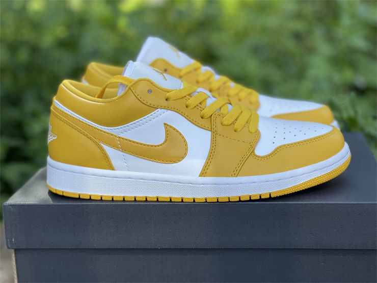 Thumbnail: Air Jordan 1 - Low "Pollen"