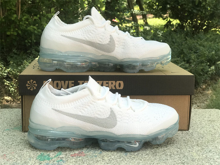 Thumbnail: Air VaporMax 2023 FlyKnit "Pure Platinum"