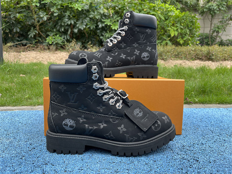 Thumbnail: Louis Vuitton x Timberland 6 Inch Ankle Boot 'Embossed Monogram - Black'