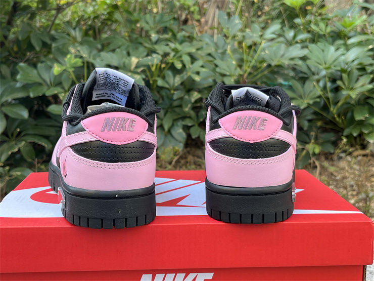 Thumbnail: Nike Dunk - Low