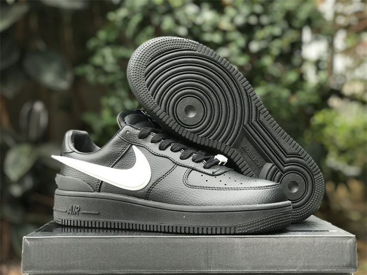 AMBUSH x Nike Air Force 1 - Low "Black"